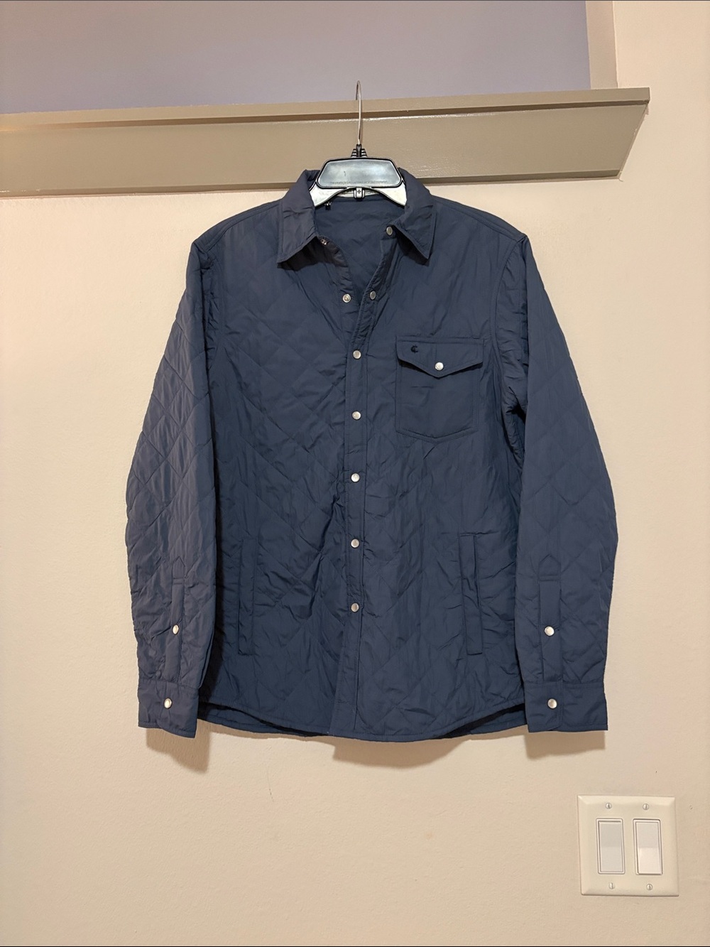 Criquet Men’s Quilted Shacket in Blue SZ S NWOT
